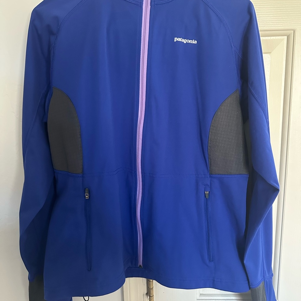Patagonia Women’s Wind Shield Running Jacket Sz M Blue Purple